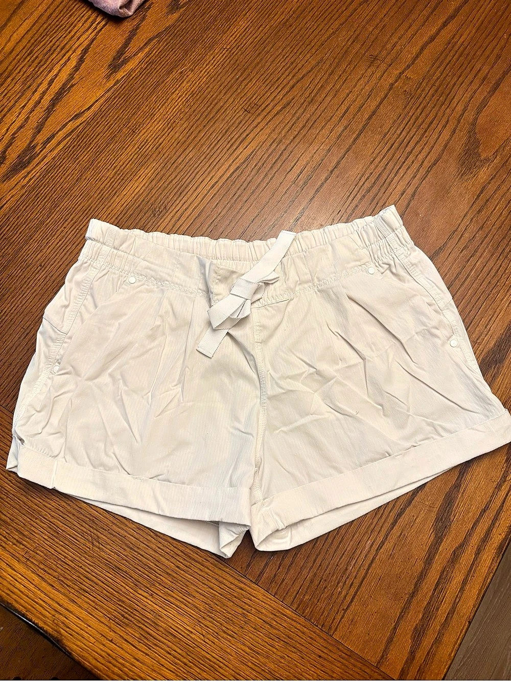 lululemon Spring Break Away Short II Athletic Shorts in White